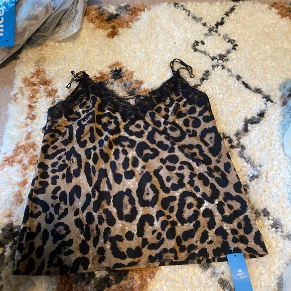 Dior Leopard Print Lace Trim Cami
L/Brown - Picture 3 of 6
